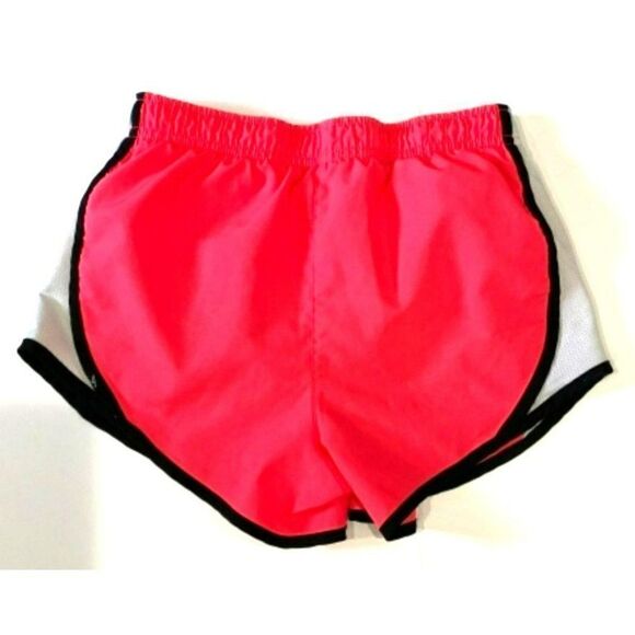 Nike Dri-FIT Girl Shorts (S) - Picture 3 of 3